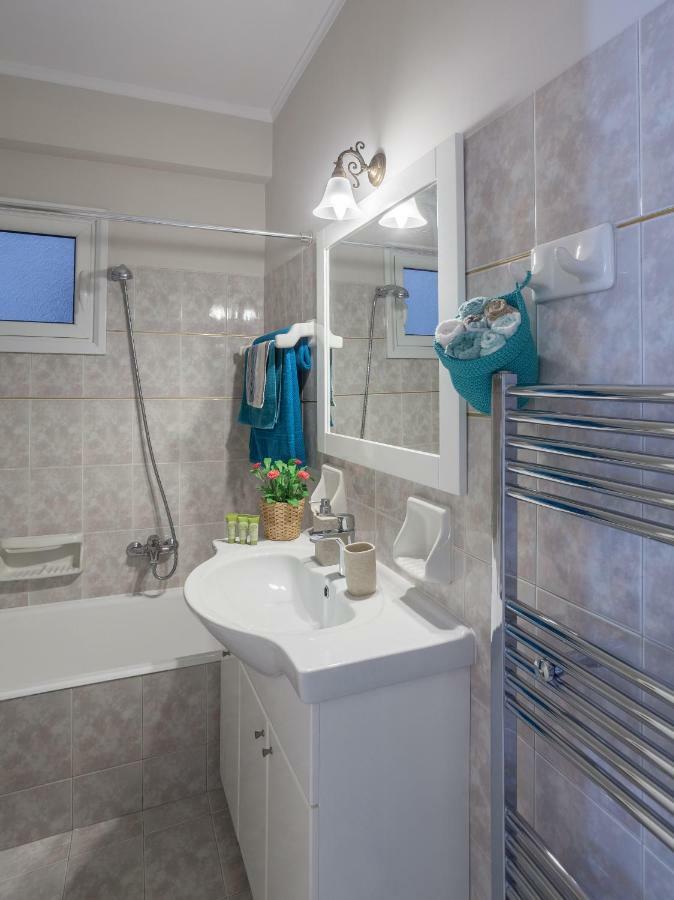 Athens Cozy Gem 2Br Apt - 200Mbps - 10 Min To Acropolis By Subway Екстериор снимка